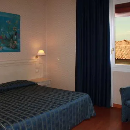 Hotel Centrale 2* Bolonia