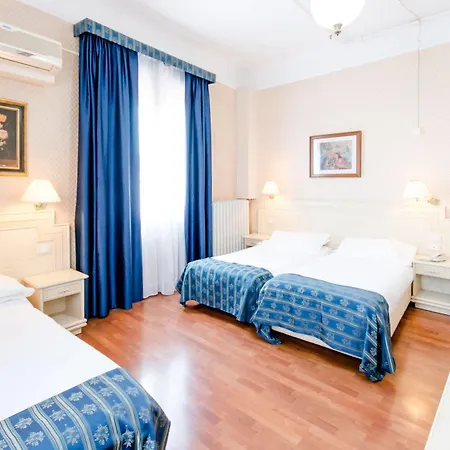 Hotel Centrale 2*