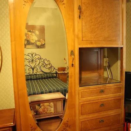 Hotel Centrale فندق 2*