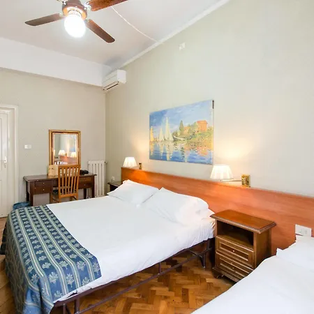 فندق Hotel Centrale